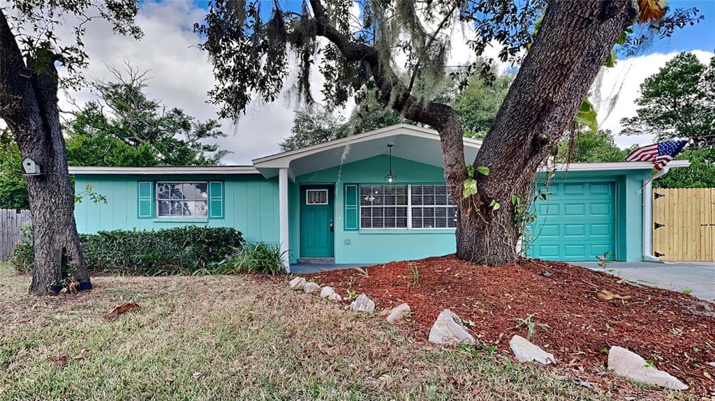 1745 COCKLESHELL DRIVE HOLIDAY, FL 34690