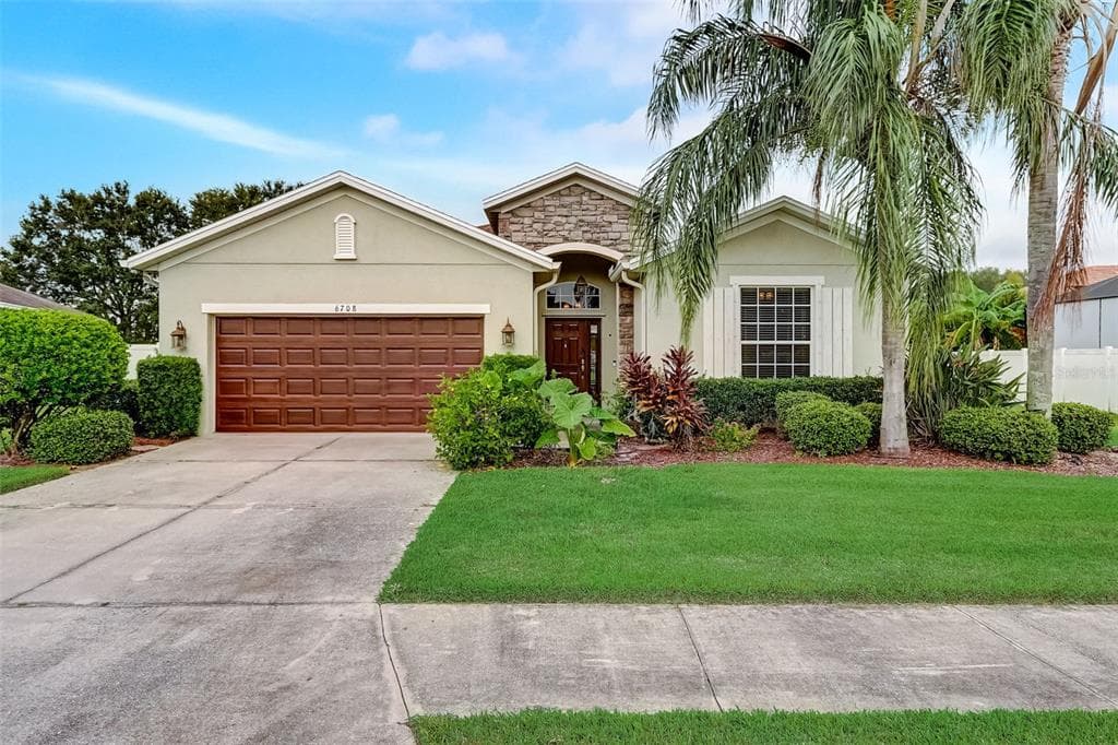6708 45TH TERRACE E BRADENTON, FL 34203