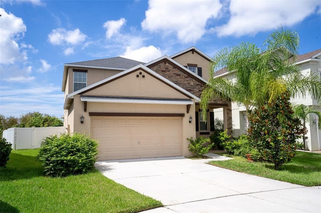1232 HARBOUR BLUE STREET RUSKIN, FL 33570