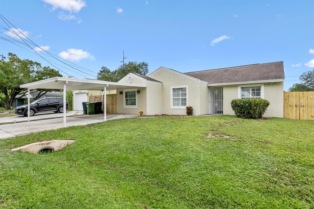 6804 S GABRIELLE STREET TAMPA, FL 33611
