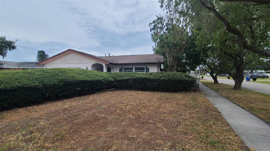 5931 DENVER STREET NE ST PETERSBURG, FL 33703