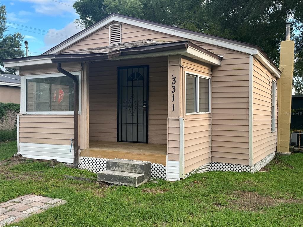 3311 E COMANCHE AVENUE TAMPA, FL 33610