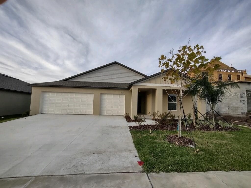 5048 EAGLE ROCK DRIVE WIMAUMA, FL 33598