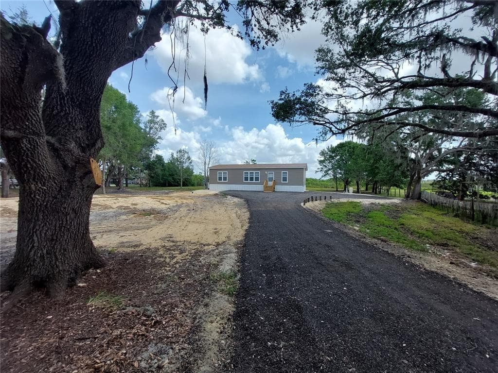 6944 MAGGIE DRIVE BARTOW, FL 33830