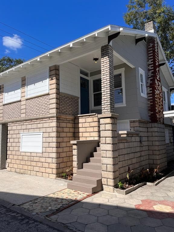 2624 12TH STREET N UNIT 4 ST PETERSBURG, FL 33704