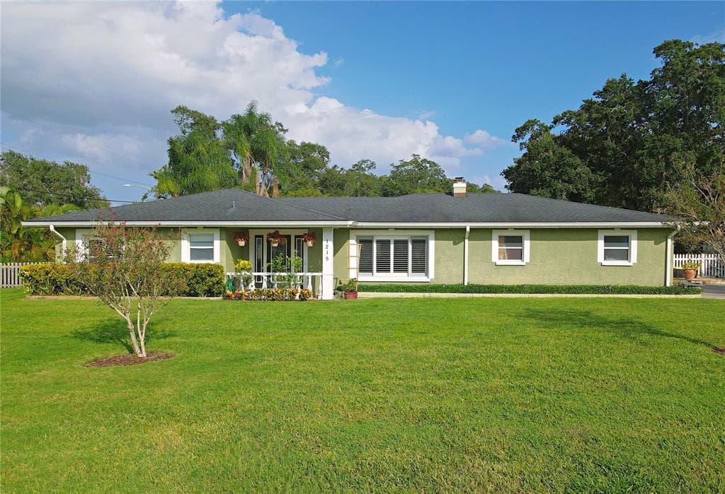 1215 S DUNCAN AVENUE CLEARWATER, FL 33756