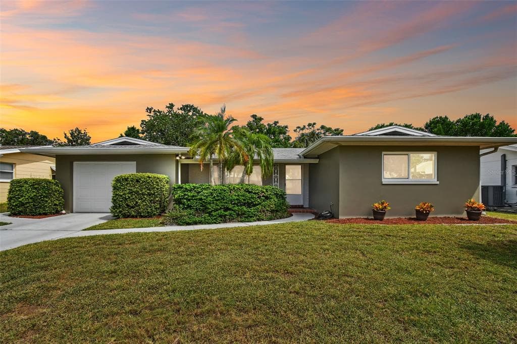 1283 EDENVILLE AVENUE CLEARWATER, FL 33764