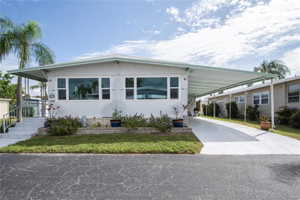 18675 US HIGHWAY 19 N UNIT 271 CLEARWATER, FL 33764