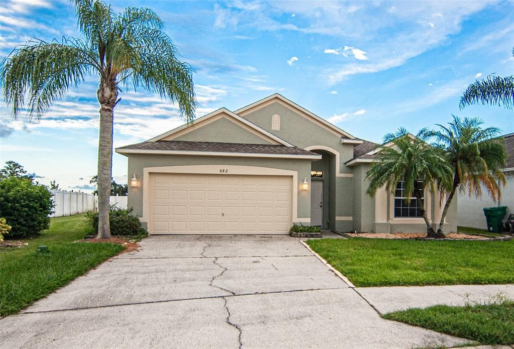 682 CRESSA CIRCLE COCOA, FL 32926