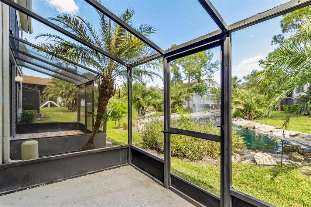 1998 BLUE HAWK COURT UNIT 1614 CLEARWATER, FL 33762