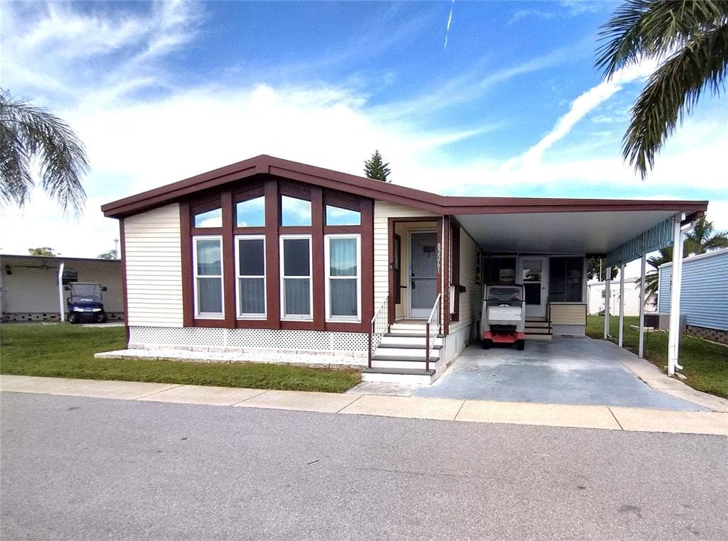 82261 2ND AVENUE N UNIT 261 PINELLAS PARK, FL 33781