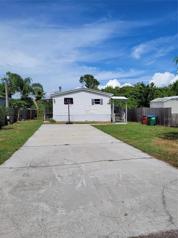 3337 ROXBOROUGH AVENUE CLEARWATER, FL 33762