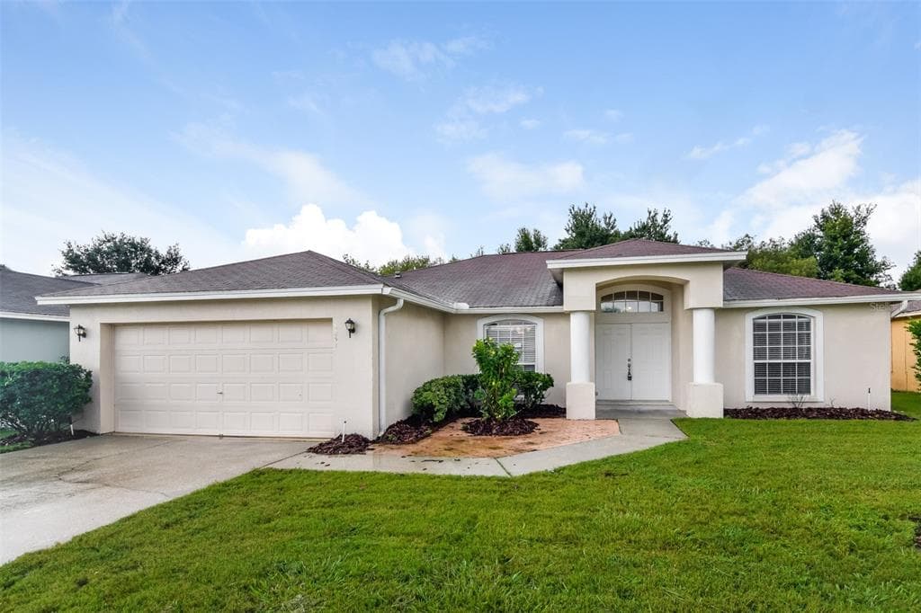 3232 MERLOT DRIVE LAKELAND, FL 33811