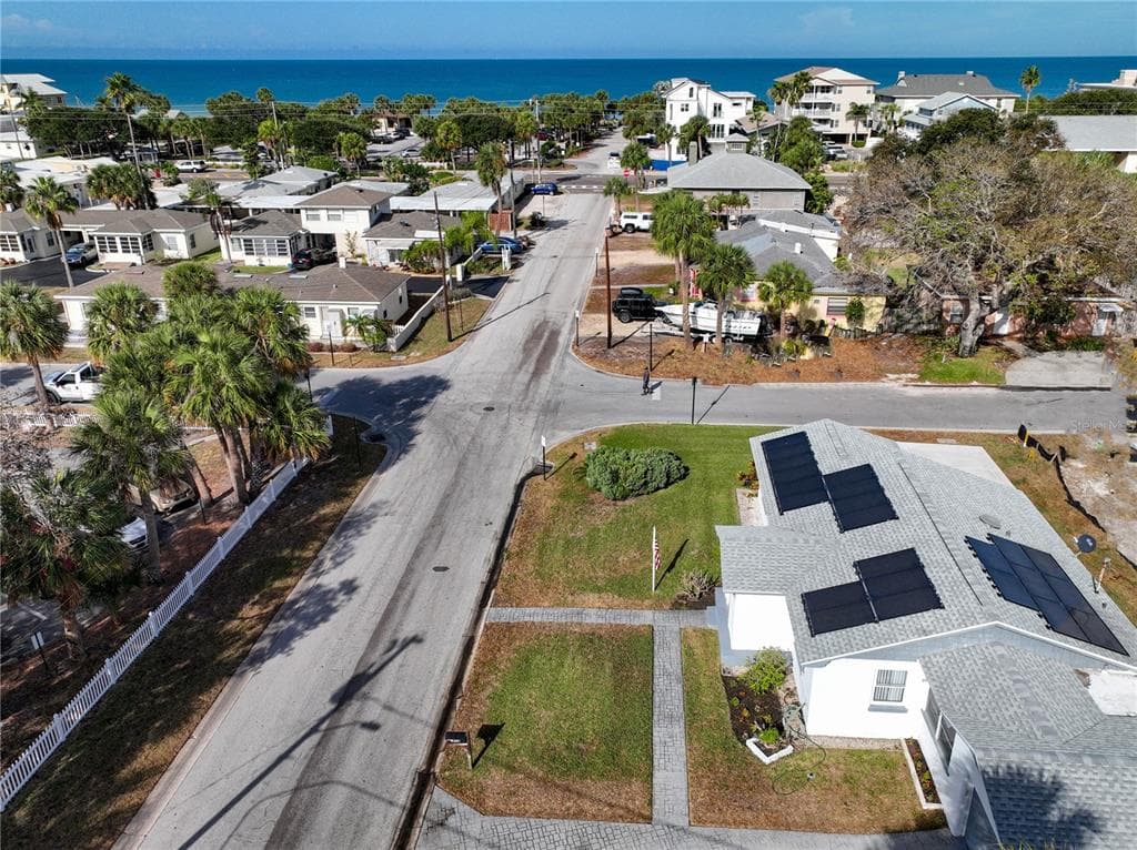 202 18TH AVENUE INDIAN ROCKS BEACH, FL 33785