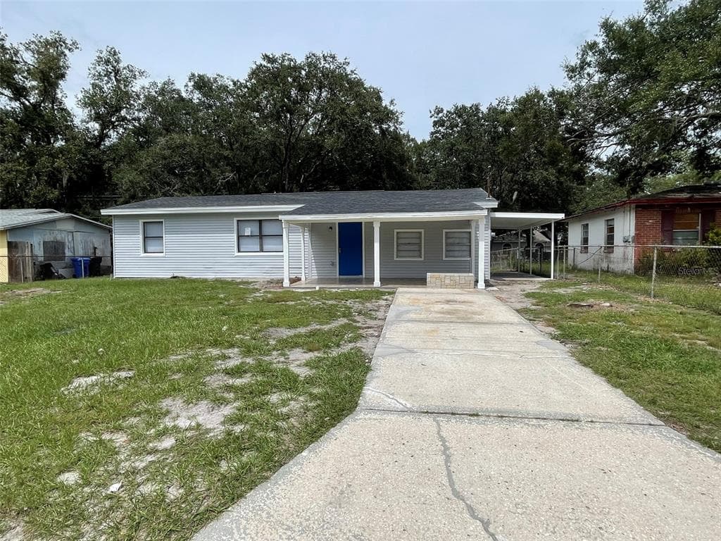 7722 DOWNING CIRCLE TAMPA, FL 33610