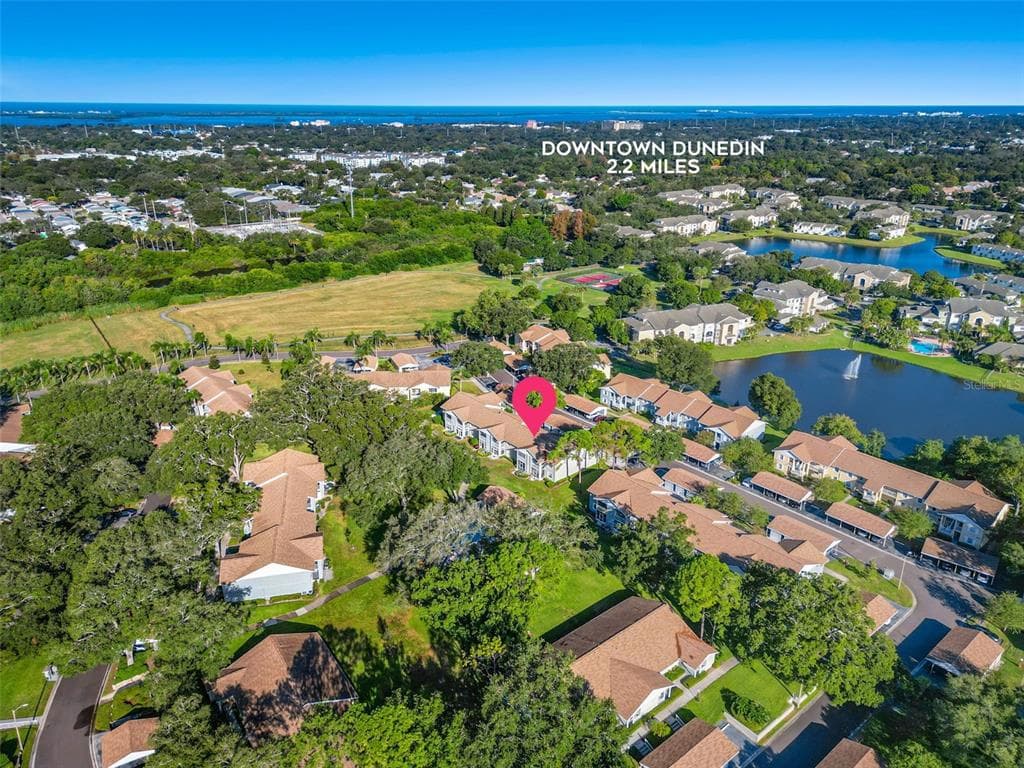 1435 MILLSTREAM LANE UNIT 102 DUNEDIN, FL 34698