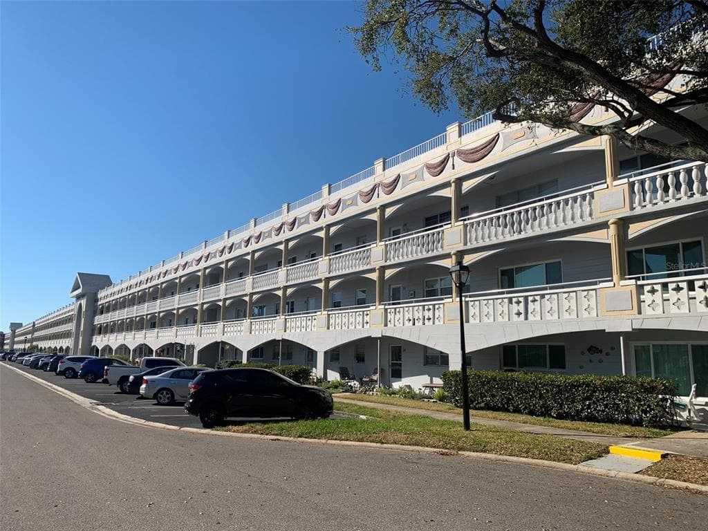 2460 FRANCISCAN DRIVE UNIT 78 CLEARWATER, FL 33763