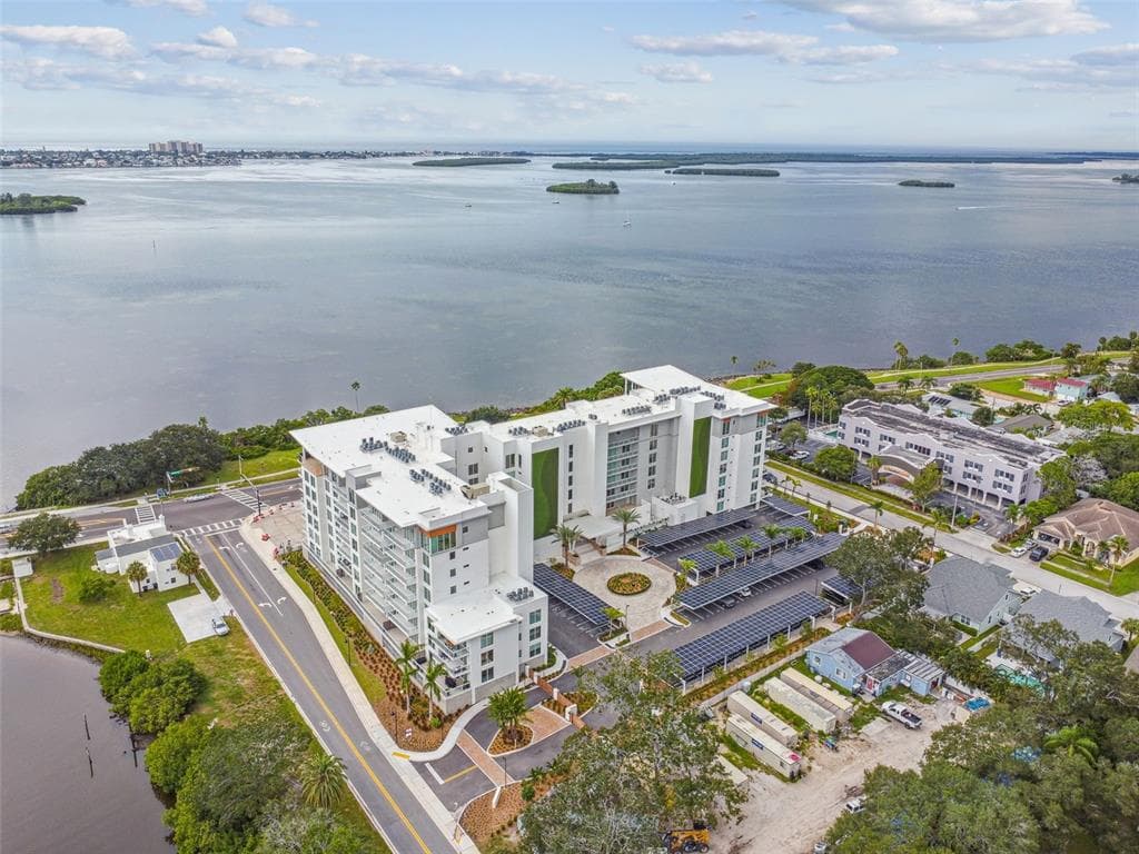 1020 SUNSET POINT ROAD UNIT 108 CLEARWATER, FL 33755