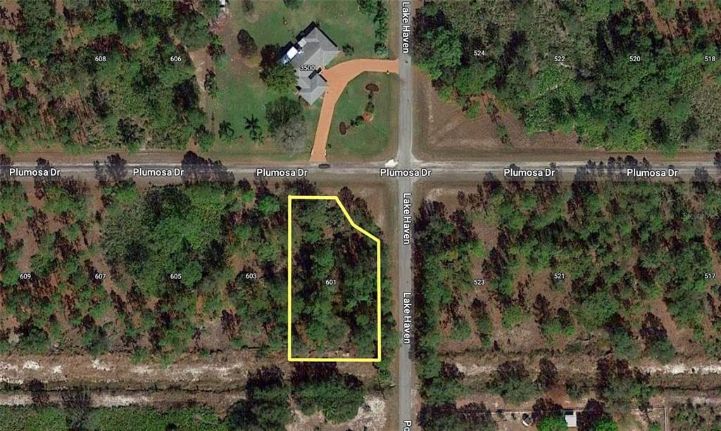 601 PLUMOSA DRIVE INDIAN LAKE ESTATES, FL 33855