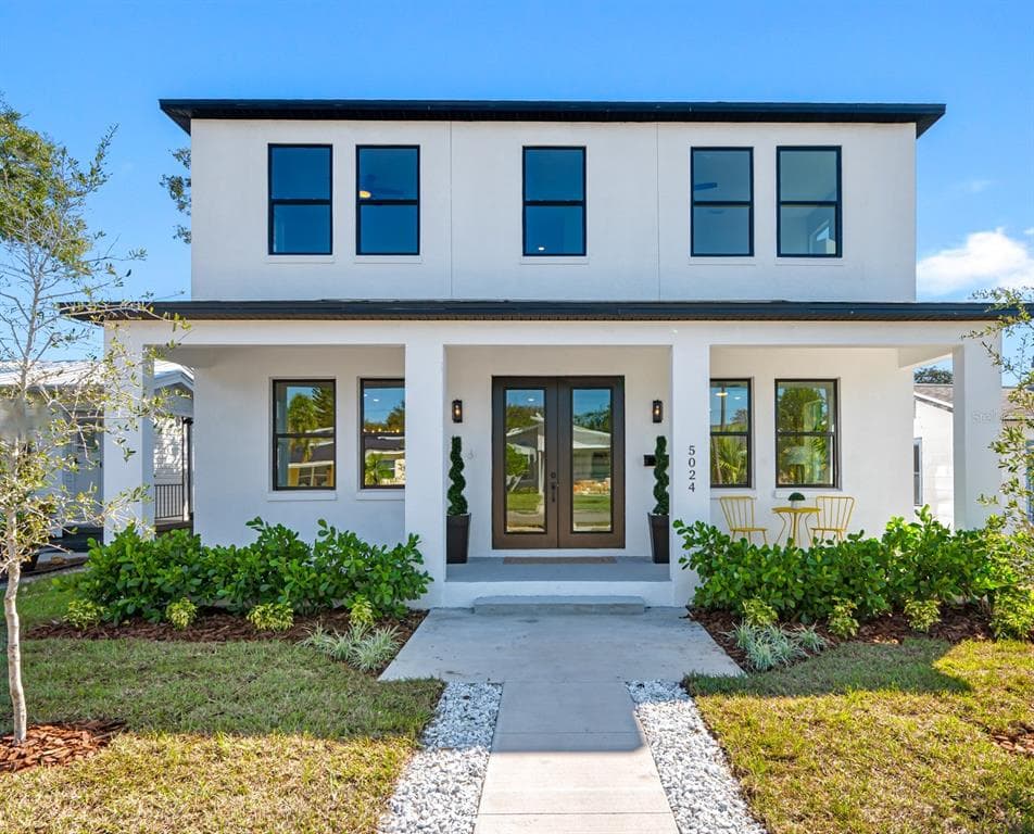 5024 DARTMOUTH AVENUE N ST PETERSBURG, FL 33710