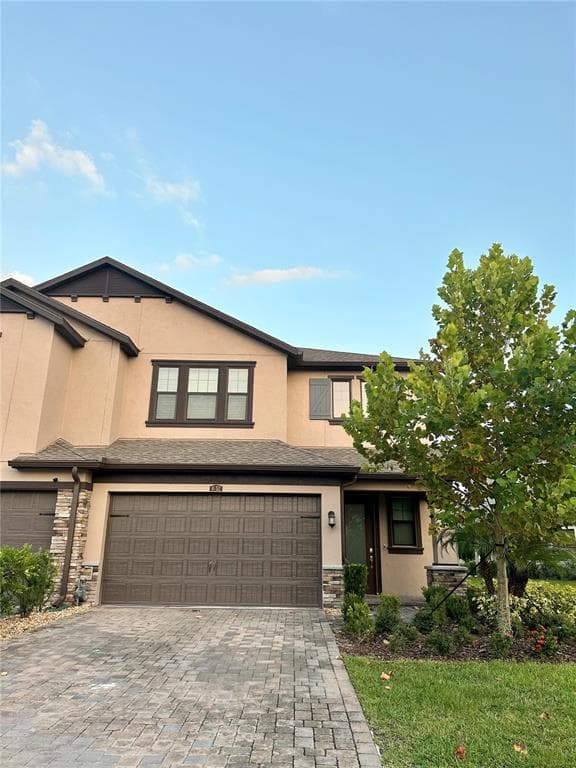 4652 ALMADA LANE WESLEY CHAPEL, FL 33543