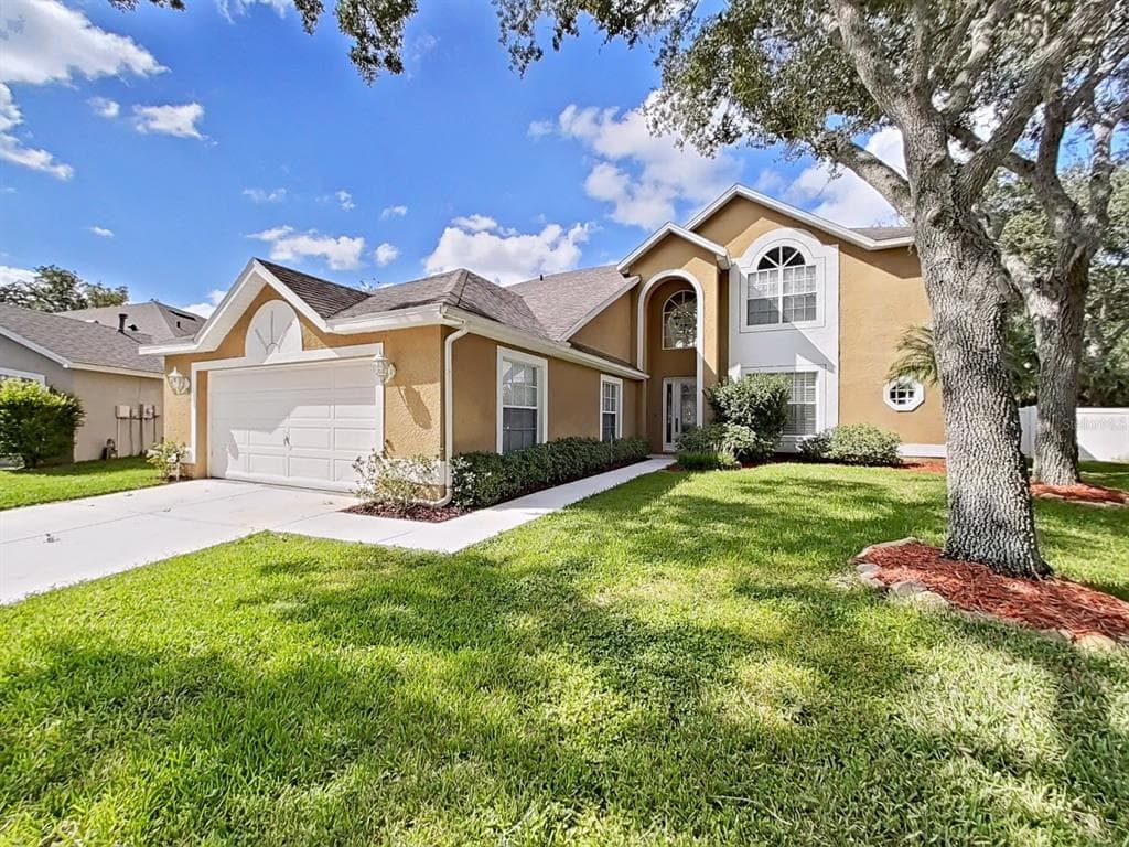 8502 GOLDFINCH COURT