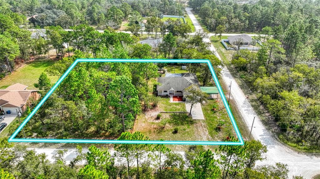 18276 MACASSAR ROAD WEEKI WACHEE, FL 34614