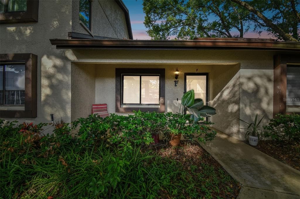 3600 MAGNOLIA RIDGE CIRCLE UNIT F PALM HARBOR, FL 34684