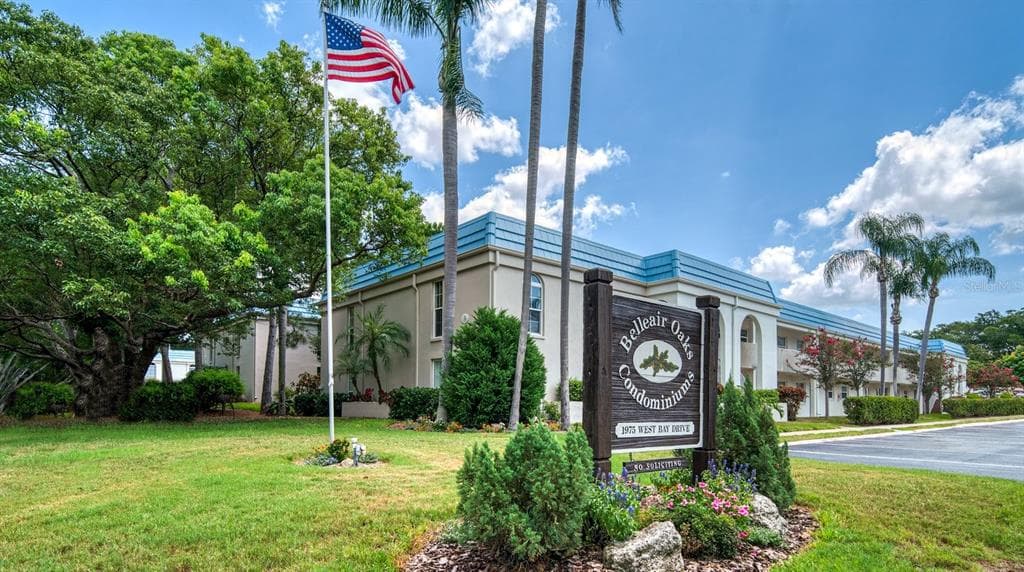 1975 W BAY DRIVE UNIT 502 LARGO, FL 33770