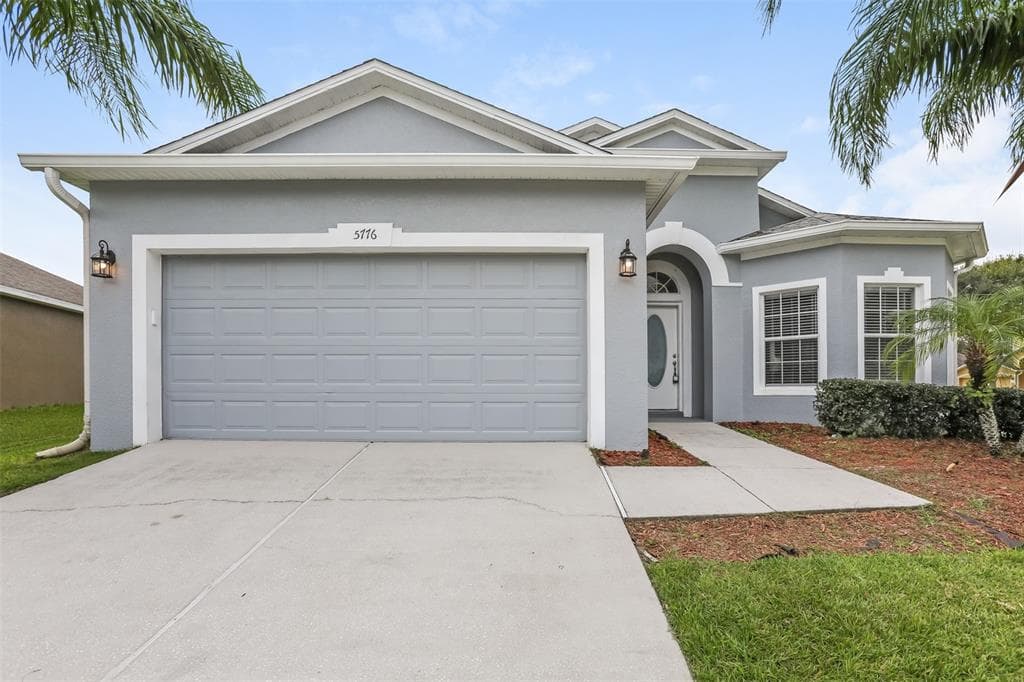 5776 QUINTON WAY MOUNT DORA, FL 32757