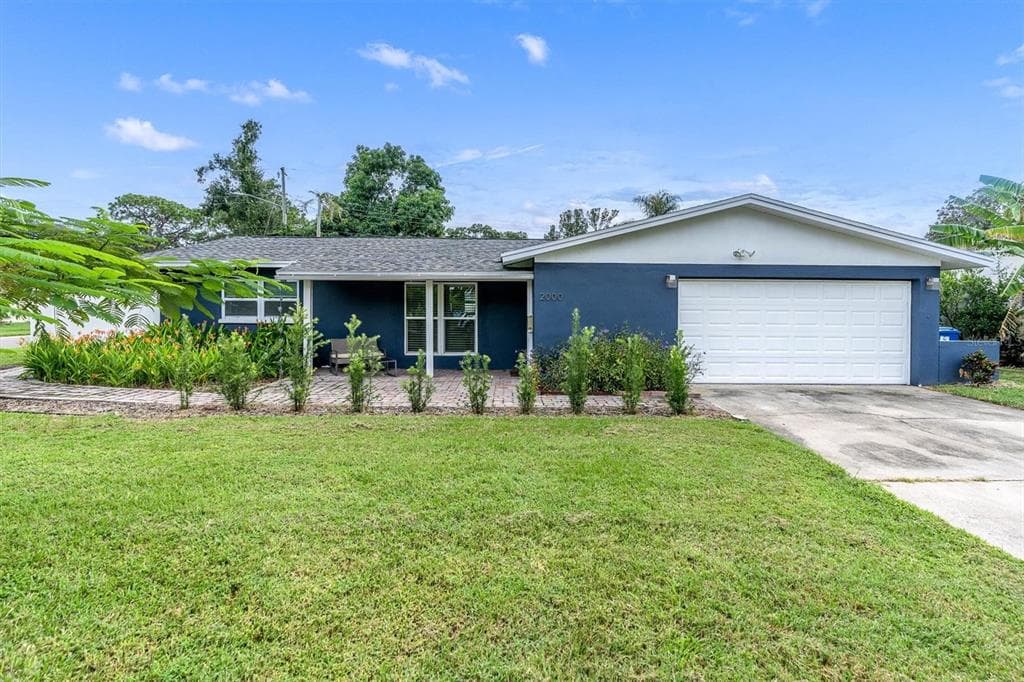 2000 66TH AVENUE S ST PETERSBURG, FL 33712