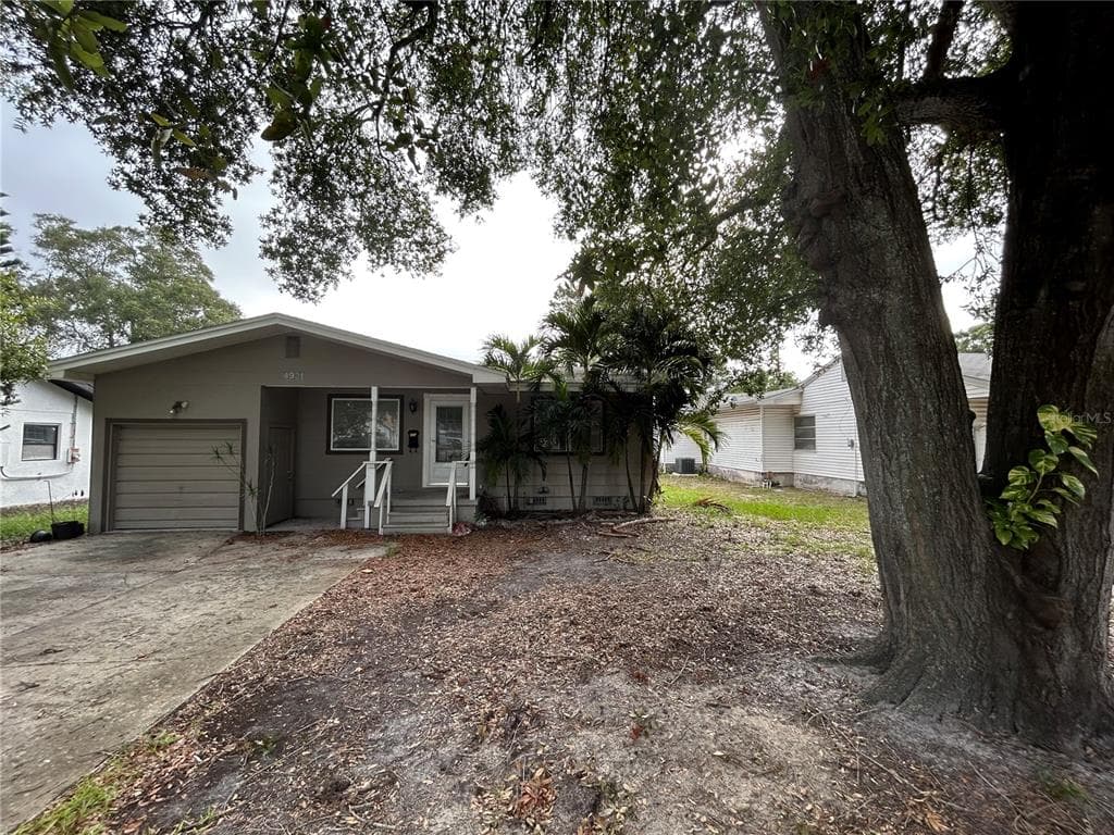 4931 16TH ST N ST PETERSBURG, FL 33703
