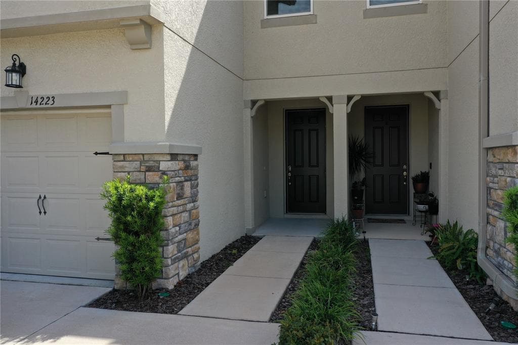 14223 PONDHAWK LANE TAMPA, FL 33625