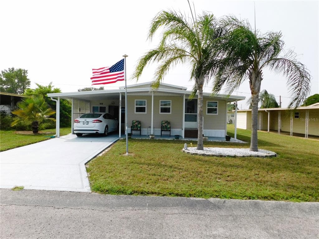 5331 MARY STREET ZEPHYRHILLS, FL 33542