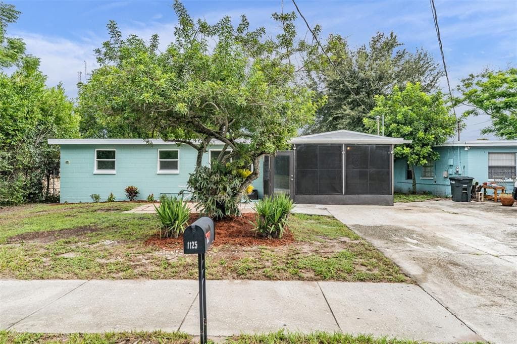 1125 7TH STREET N SAFETY HARBOR, FL 34695