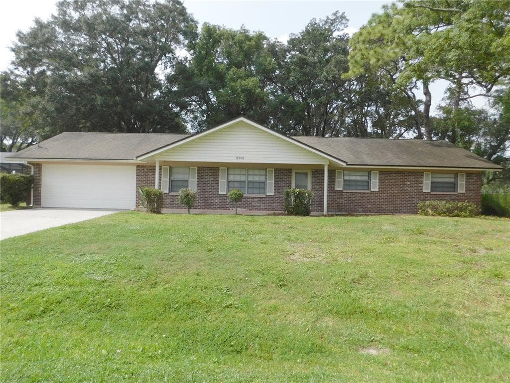 17308 LYNNETTE DRIVE LUTZ, FL 33549