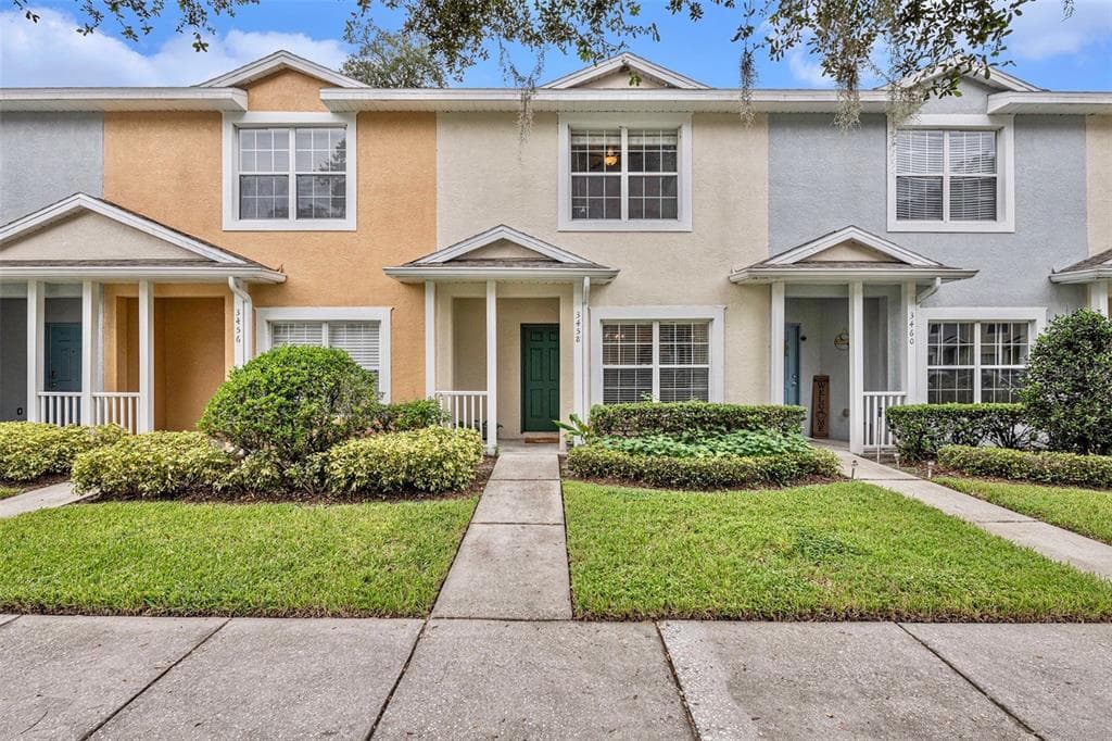 3458 HIGH HAMPTON CIRCLE TAMPA, FL 33610