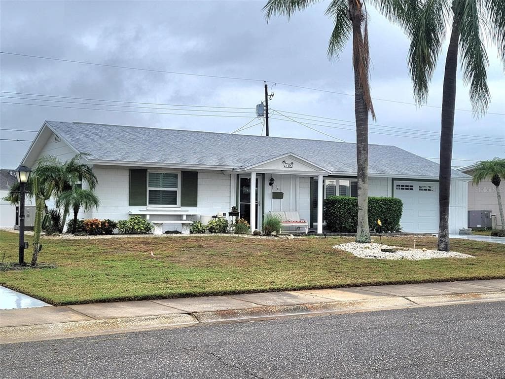 718 TORREY PINES AVENUE UNIT 2 SUN CITY CENTER, FL 33573