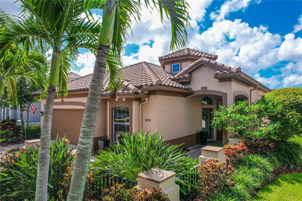 9878 SAGO POINT DRIVE SEMINOLE, FL 33777