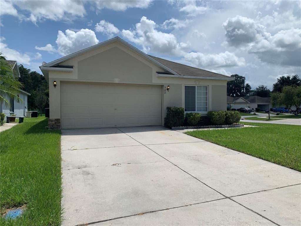 502 LINDSAY ANNE COURT PLANT CITY, FL 33563