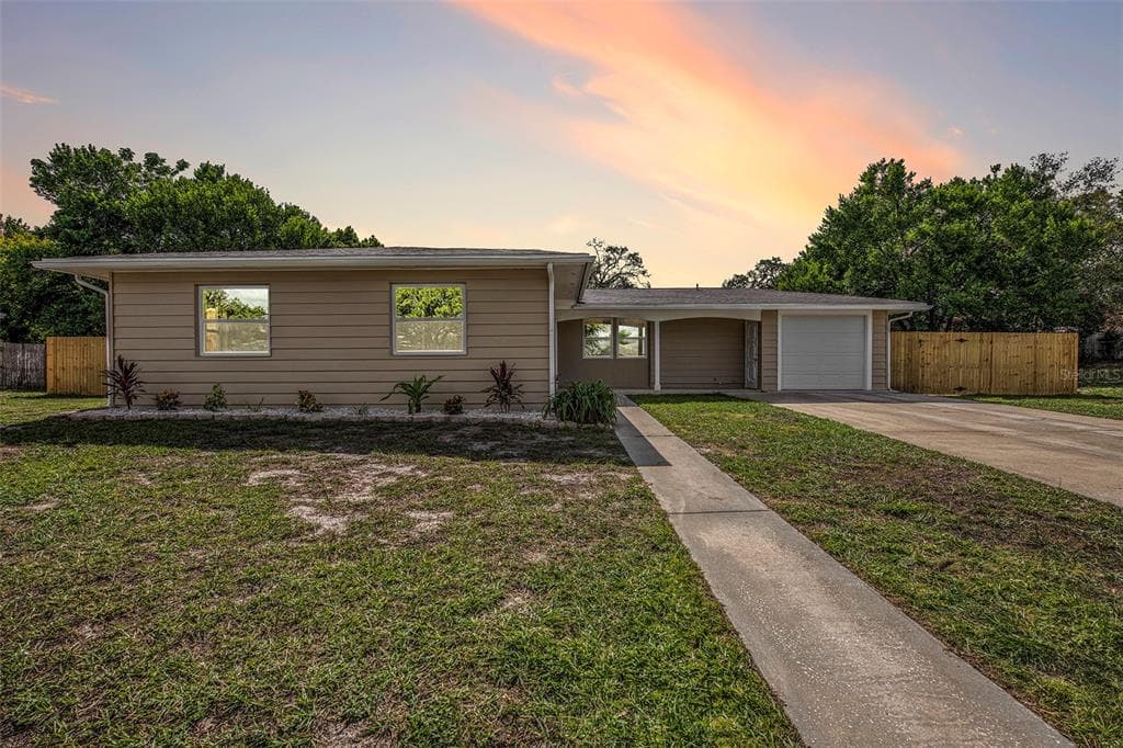 6883 TREEHAVEN DRIVE SPRING HILL, FL 34606