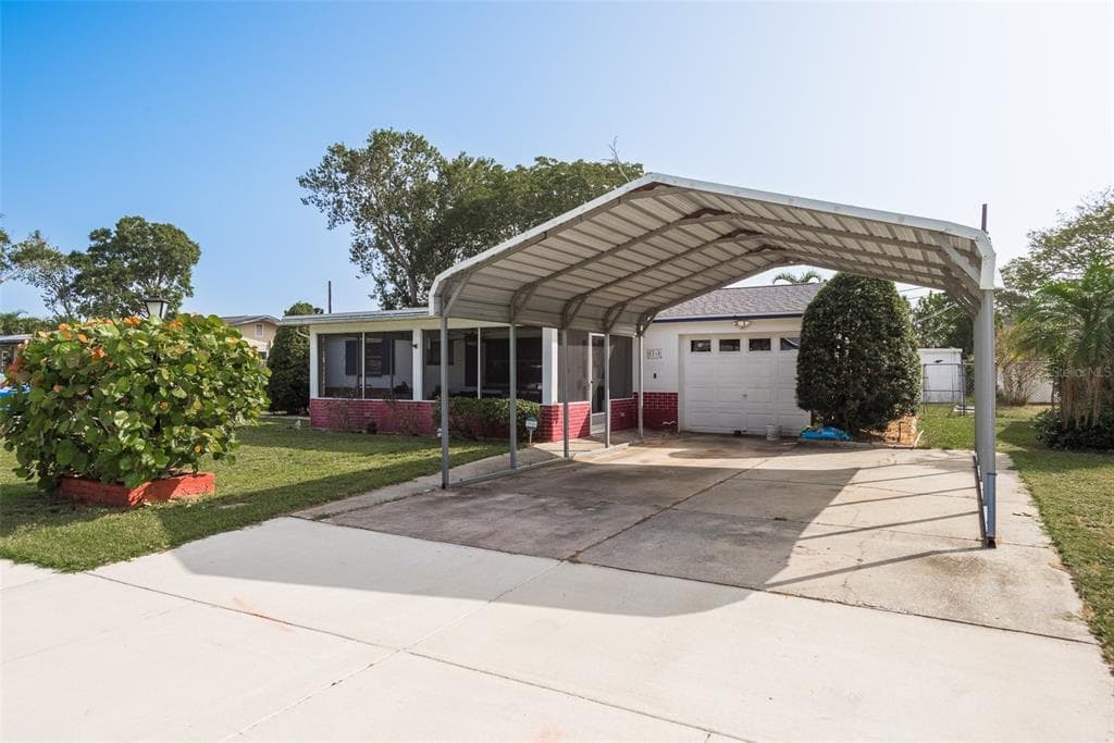 8365 68TH WAY N PINELLAS PARK, FL 33781