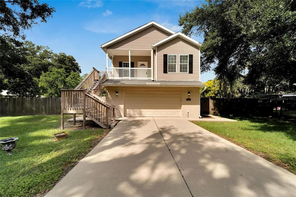 3202 BLOOMINGDALE AVENUE VALRICO, FL 33596