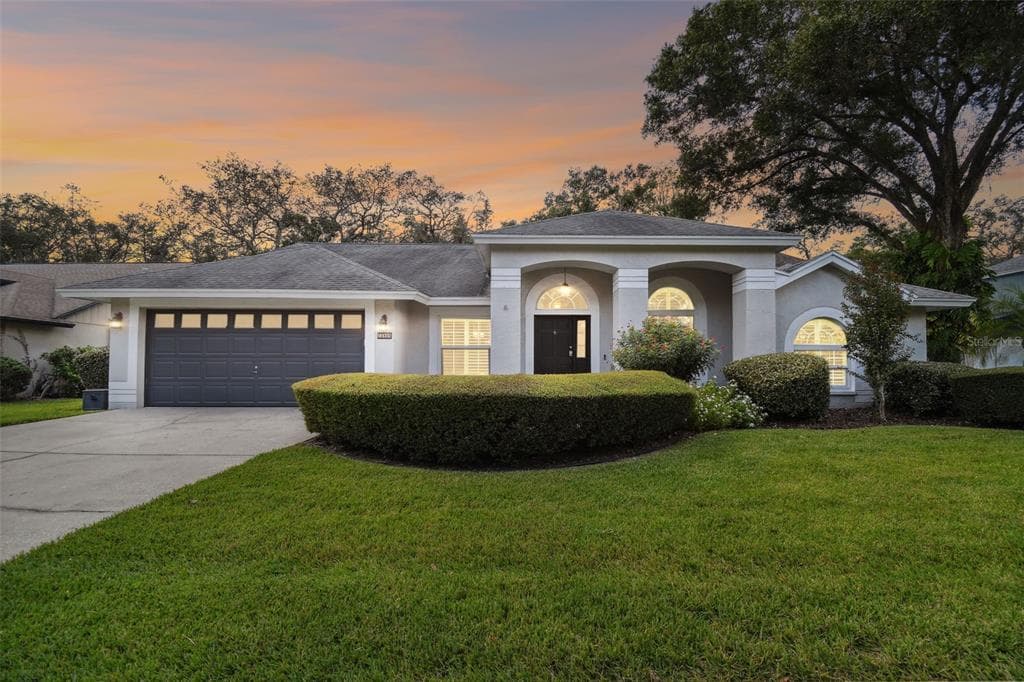 12806 WALLINGFORD DRIVE TAMPA, FL 33624