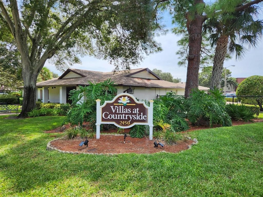 2480 ENTERPRISE ROAD UNIT 6 CLEARWATER, FL 33763