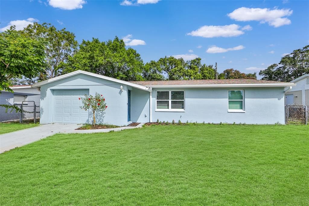5427 MAC ARTHUR AVENUE NEW PORT RICHEY, FL 34652