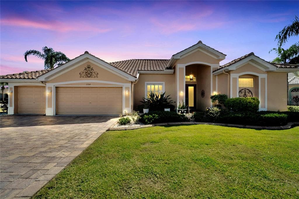 2304 PLATINUM DRIVE