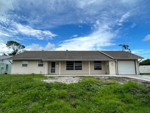 536 LAKEHURST AVENUE NW PORT CHARLOTTE, FL 33952