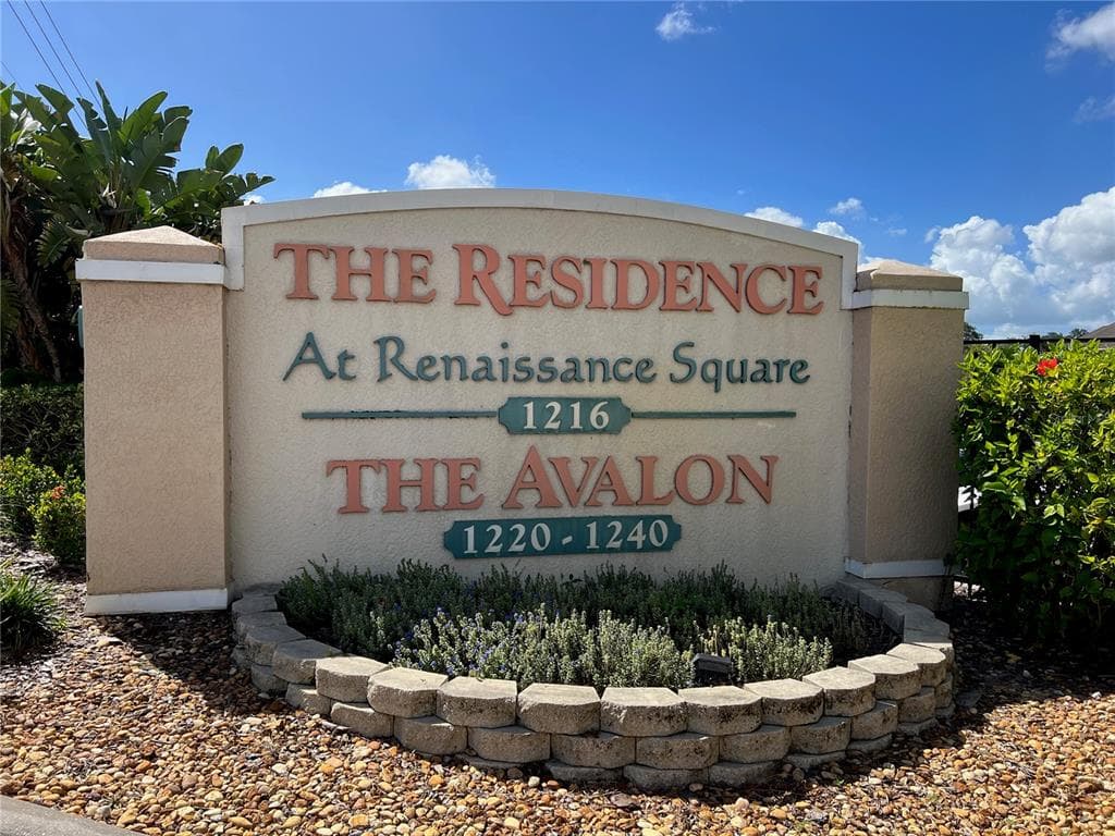1216 S MISSOURI AVENUE UNIT 401 CLEARWATER, FL 33756
