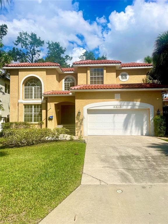 4613 W LONGFELLOW AVENUE TAMPA, FL 33629